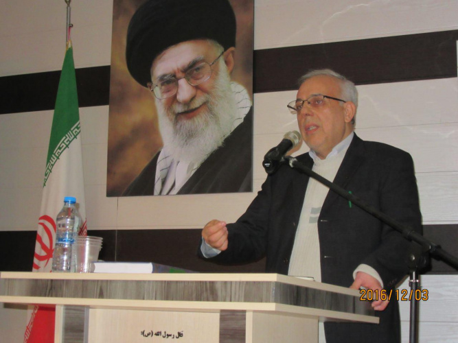 رسالت اصلی مراکز علمی کاربردی احیای رشته های بومی و مهارتی است 