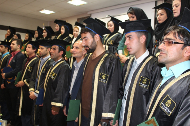 دانش آموختگان و فعالان حوزه نماز  دانشگاه علمی کاربردی لرستان مورد تجلیل قرار گرفتند