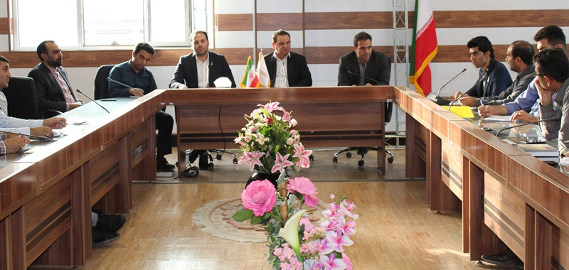 دومین گردهمایی روسای مراکز آموزش علمی کاربردی لرستان در سال ۹۷ برگزارشد