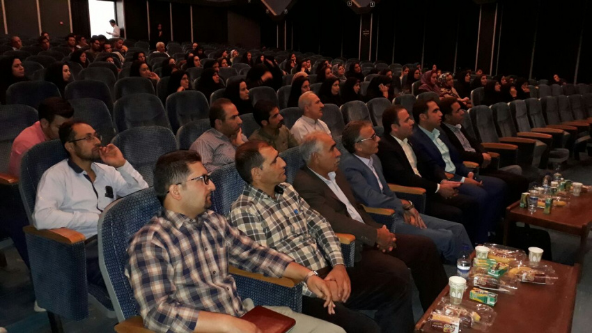 برگزاری کارگاه آموزش کارآفرینی در  الیگودرز