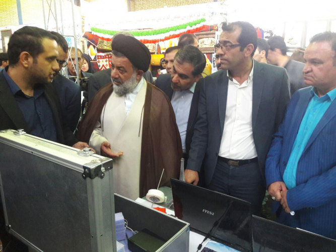 افتتاح چهارمین نمایشگاه اشتغال و توسعه کارآفرینی دانشگاه علمی کاربردی استان لرستان