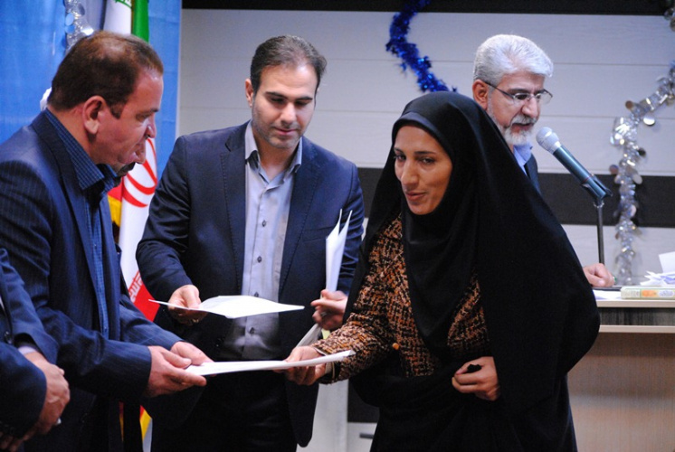 دانشجویان فرزند شهید برتر علمی دانشگاه علمی کاربردی لرستان تجلیل شدند