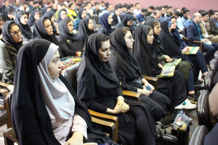 دستیبابی به خودکفایی باتربیت نیروهای متخصص  محقق می شود