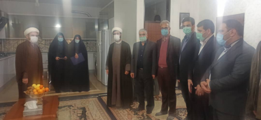 دیدار سرپرست دانشگاه علمی کاربردی لرستان با خانواده دانشجوی شهید &quot;علی امیدی&quot;