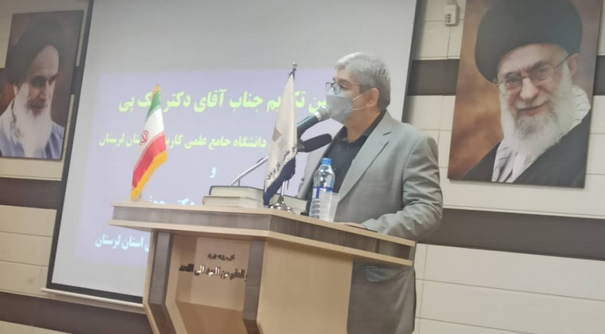 اشتیاق افراد را به سمت رشته‌های مهارتی سوق دهیم