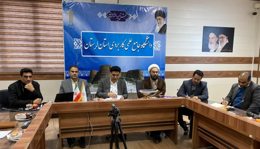 دانشگاه جامع علمی کاربردی مصداق بارز علم نافع است