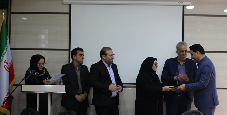 دانشگاه جامع علمی کاربردی استان لرستان عنوان دانشگاه برتر را کسب کرد